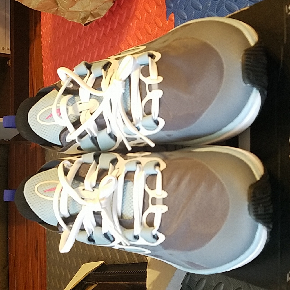 NIKE SIGNAL D/MS/X